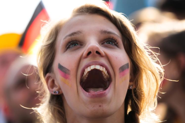 Begejstring. Publikumsinteressen ved verdensmesterskaberne i fodbold kender kun til vækst. 