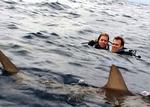 Gys. I 'Open Water' får himmel og hav en klaustrofobisk tone, når man ikke kan slippe væk. FOTO: Laura Lau 