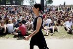 Muligheder. »Når ting kan lade sig gøre her, kan det også lade sig gøre uden for Roskilde Festival«, siger talsperson Christina Bilde, der gerne sætter mere politik på programmet fremover. 