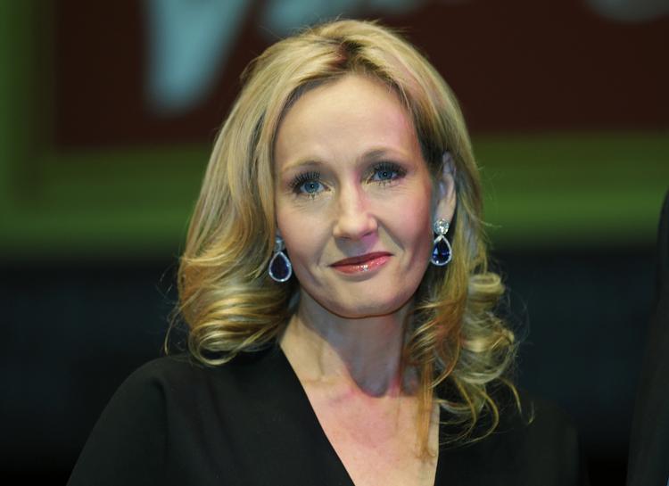 POTTER. Der er nyt fra J.K Rowling og Harry Potter-universet. 