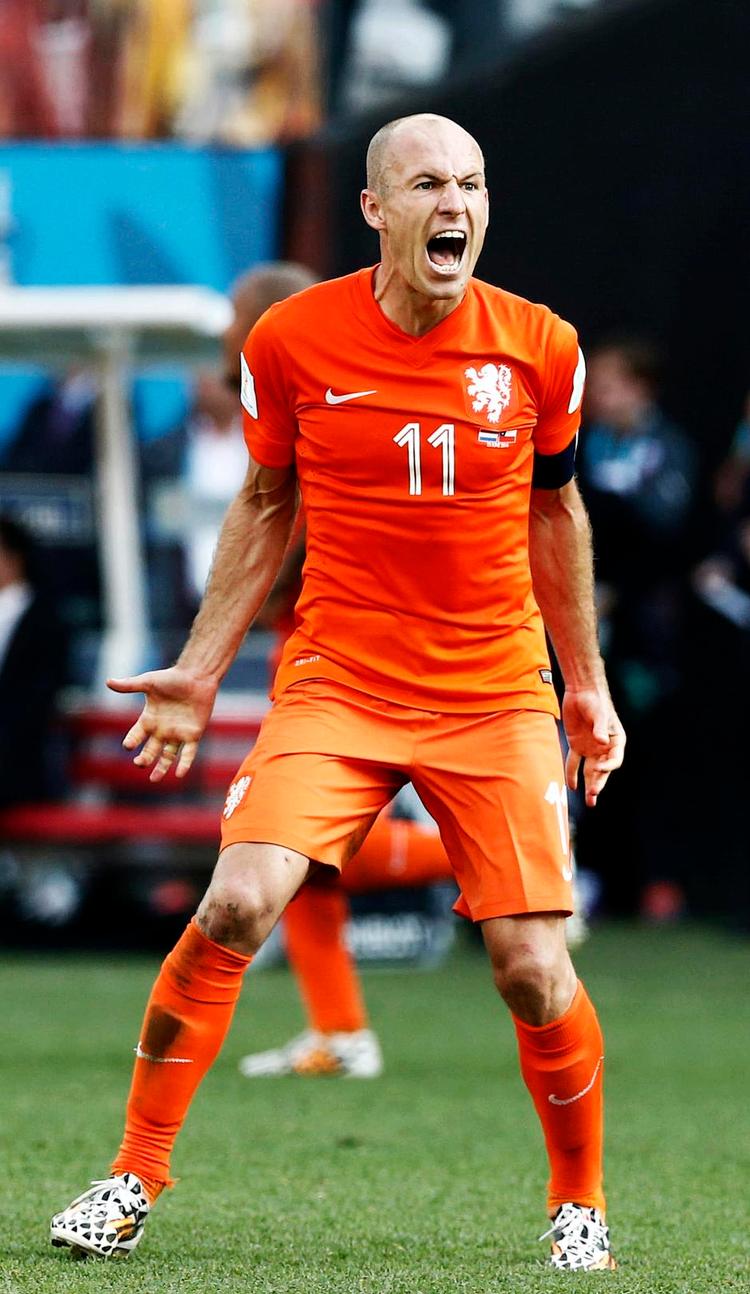 EKSPLOSIV. Arjen Robben er livsfarlig for ethvert forsvar, når han kommer op i fart med bolden for sine fødder. 