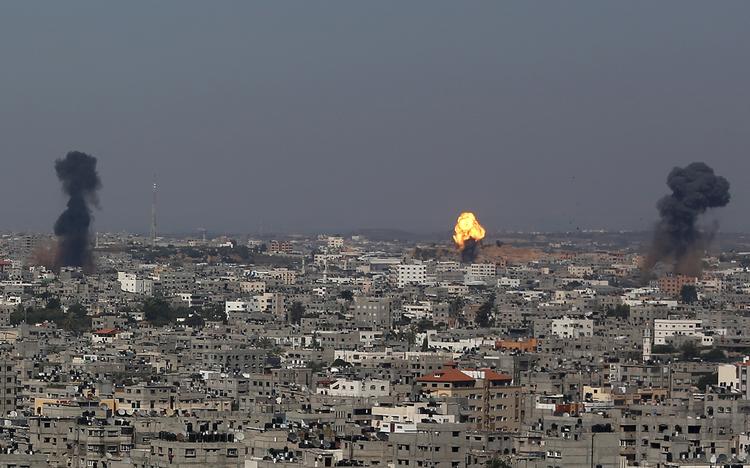 Nedslag. Israel har de seneste dage gennemført en række bombardementer i Gaza med mange dræbte. 