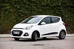 Fornyet. Hyundai i10 er fornyet både ude og inde og virker meget mere moderne end den forrige model. 