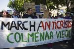 FINANSKRISE. Første runde af finanskrisen blev mødt med massive demonstrationer. Ikke mindst i det hårdt ramte Spanien. 
