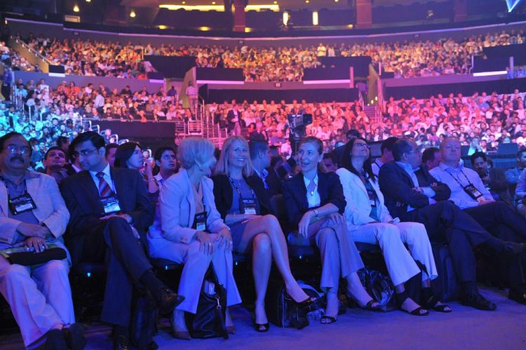 TEKNOLOGI. Tusindvis af ansatte og forretningspartnere er samlet til  Microsoft Worldwide Partner Conference. 