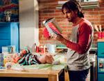 Drama. En af de nye populære film er den mexicanske 'Instructions Not Included' om en mand, der tager en nyfødt pige, efterladt foran hans hoveddør, til sig. 