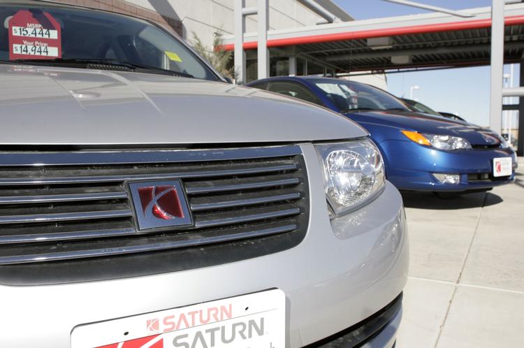 BILSKANDALE. Bilen Saturn Ion var i årevis uhyre populær i USA, hvor mange biler kørte rundt som potentielle dødsfælder. 