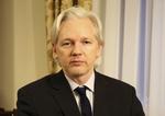 Trusler. Julian Assange og hans advokat Per E. Samuelsson frygter, at WikiLeaks-stifteren kan ende med at blive udleveret til USA. 
