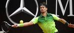 Ude. Fognini var forsvarende mester i Hamburg, som er en af tre ATP-turneringer, han har vundet. 