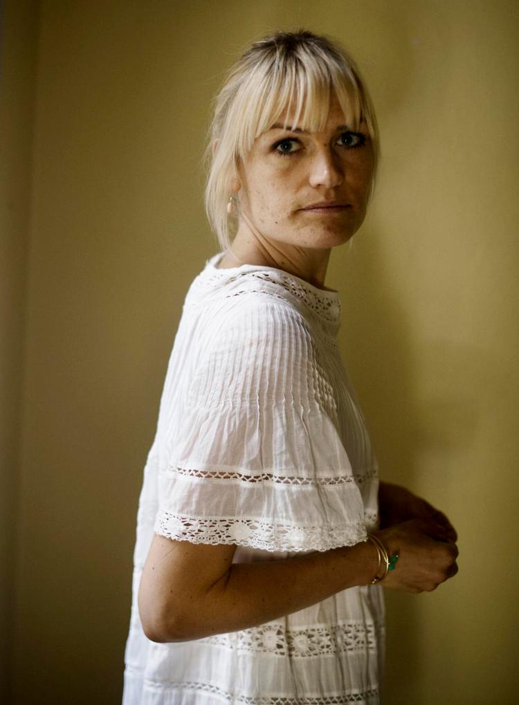 DEBUT. Det er første gang, 41-årige Liv Corfixen står bag kameraet som dokumentarist. Hun har tidligere haft biroller i danske tv-serier som 'Taxa' og 'Nynne' og har også spillet med i flere af Nicolas Winding Refns film. Foto: Katinka Hustad 