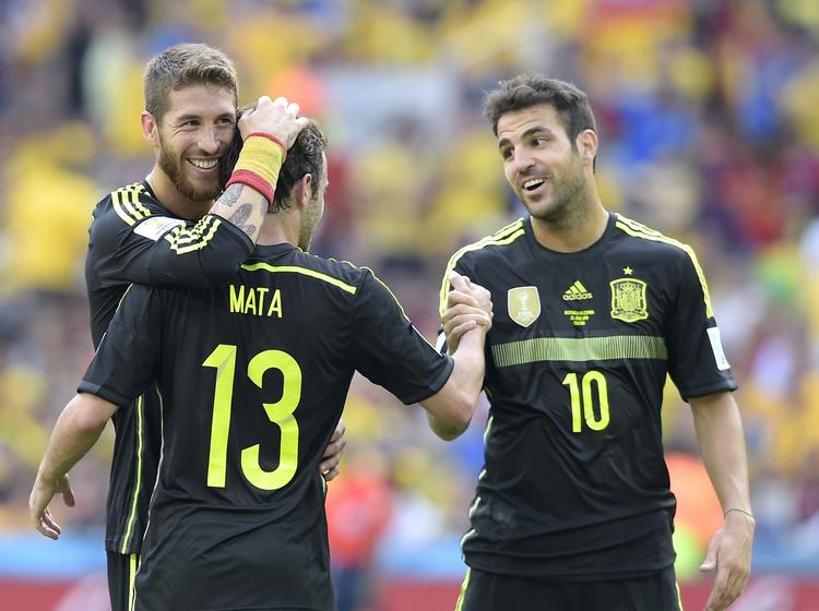 Birolle. Den spanske midtbanespiller Cesc Fabregas spillede kun en birolle under Spaniens fiasko ved VM i Brasilien. Efter sommerpausen skifter han FC Barcelona ud med London-klubben Chelsea, selv om han har en fortid hos lokalrivalerne fra Arsenal. 