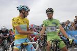 Trøjer. Det blev heller ikke i dag, at Peter Sagan (Cannondale) kunne vinde en etapesejr i årets Tour de France. Her ses han sammen med Vincenzo Nibali før etapen. 