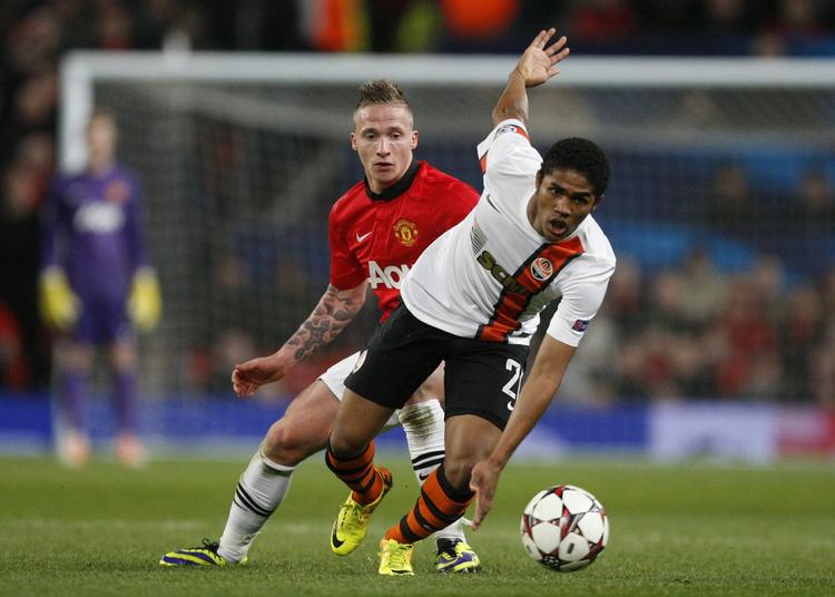Strejke. Douglas Costa er en af de seks Shakhtar Donetsk-spillere, der har nægtet at rejse tilbage til den østukrainske region på grund af den konliktfyldte situation i området. 