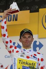 Riis-håb. Polske Rafal Majka i den prikkede bjergtrøje efter gårsdagens etape i Tour de France. 
