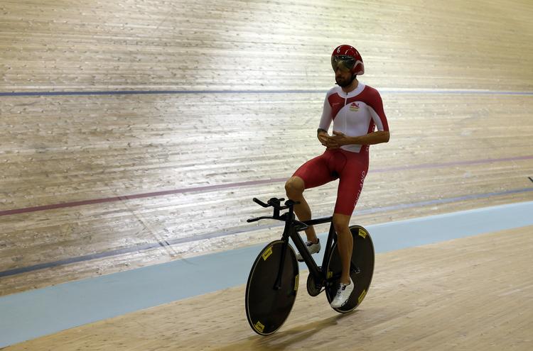banen. Bradley Wiggins er i øjeblikket med Storbritannien til Commonwealth Games. 