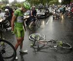 Ansvar. Peter Sagan i den grønne spurttrøje efter styrtet, som han indrømmer at bære en del af ansvaret for. 