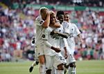 Føring. Mathias Zanka Jørgensen og FCK-kammeraterne fejre scoring til 1-0 mod FC Nordsjælland. 