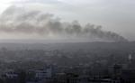 Trist. En røgsøjle lå over Gaza i går morges. Og mon ikke der kommer flere nedslag i Gaza i dag, da Hamas tilsyneladende ikke har lyst til mere våbenhvile lige nu. 