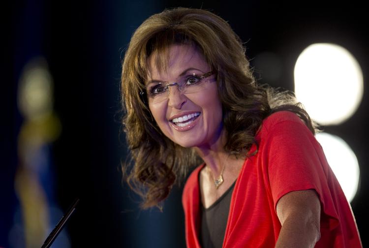 Omkring.Den nuværende realitystjerne, tidligere guvernør i Alaska, Sarah Palin har lavet sin egen internettvkanal. 