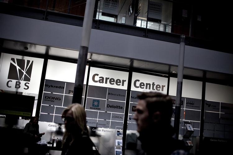 Højdespringer. Kun elitestuderende med et ekstraordinært højt karaktergennemsnit kan se frem til en plads på International Business på CBS. 