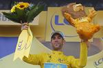Tour-triumf. Jakob Fuglsangs italienske holdkammerat og Tour de France-sejrherrer, Vincenzo Nibali, tjener godt på sin franske triumf. 