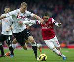 kreatør. Arsenals spanske indkøb fra sidste sommer, Santi Cazorla (th), har været en kreativ tilføjelse til mandskabet. 