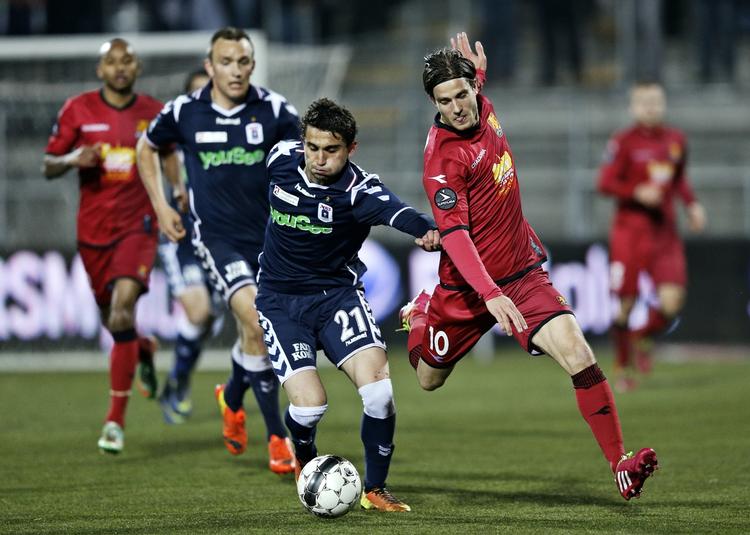 TOPSCORER. Med fire mål i sæsonens første to kampe har Mate Vatsadze (tv.) fået en forrygende start i den næstbedste række. 
