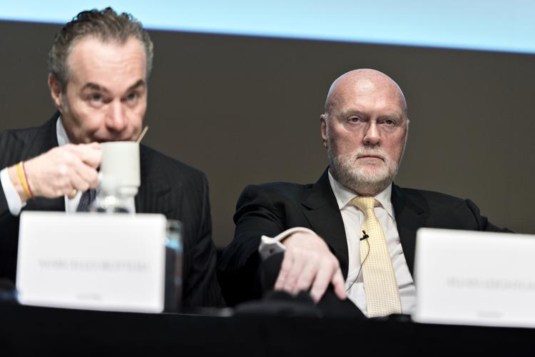 comeback. Pandora med Allan Leighton (th.) i chefstolen har været udsat for et par uger med markant kursdyk i aktien, men i dag kravler smykkeproducenten igen opad. 