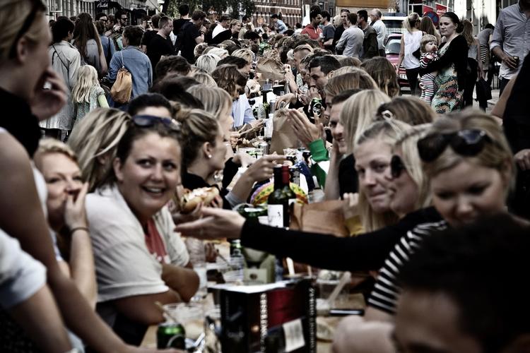 fjerdeplads. Ungdomsledigen i EU er kun lavere i Tyskland, Østrig og Holland fremgår det af en ny statistik. 