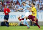 VIDERE. Efter at have tabt 4-2 på udebane spillede Malmö FF sig videre i Champions League-kvalifikationen ved at vinde 2-0 hjemme over Sparta Prag. 