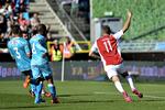 1-0. Selv om den nybagte far Nicklas Helenius bragte AaB foran, sejrede FC Nordsjælland sig til tops i Superligaen. 
