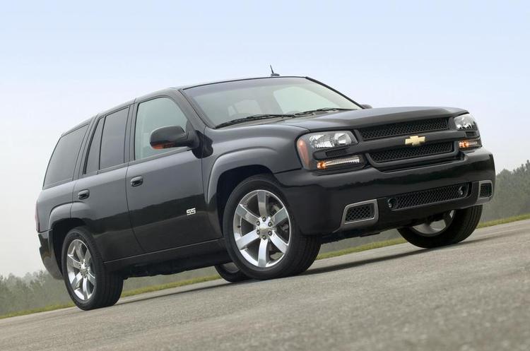 brandfarlig. Chevrolet Trailblazer er en af de biler, hvor elruderne kan kortslutte. Det har givet over 60 bilbrande i USA. GM/AP 