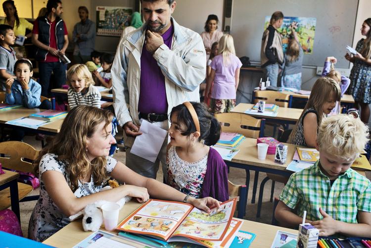 SKOLE. Skolereformen træder i kraft på årets første skoledag. Her er vi er på Holbergskolen i en 1. klasse. 