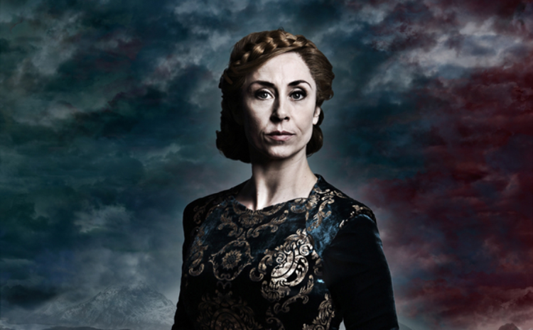 Dronning. Sofie Gråbøl spiller rollen som dronning Margarethe i skuespillet  'James III: The True Mirror', der indgår i en trilogi om de tre skotske herskere James I, II og III fra det 15. århundrede. 