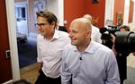 »Nej, jeg har da ikke orienteret folketingsgruppen om den sag. Så ville der være et hav af sager, jeg skulle orientere dem om«, siger Søren Pape Poulsen. 