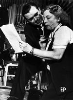 Karriere. Instruktørerne Lau Lauritzen Jr. og Alice O'Fredericks arbejdede på at få en tysk filmkarriere i krigens første år, men Lauritzen blev siden modstandsmand. 