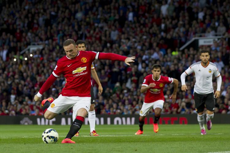 Kaptajn. Wayne Rooney skal fremover bære anførerbindet i Manchester United. 