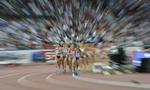 Medaljekamp. EM i atletik åbnede tirsdag, hvor briten Joanne Pavey (10.000 meter) og David Storl  (kuglestød) blev de første europamestre. 