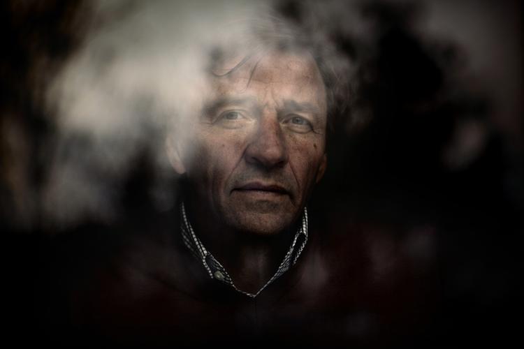 1948-2014. Ankerdal var oprindeligt uddannet lærer, men blev fuldtidsjournalist i slutningen af 1970’erne. 