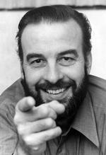 Hit. Flere børnegenerationer er bekendt med 'Bennys badekar' fra 1971. Den blev i 2004 indlemmet i Kulturministeriets kulturkanon for danske film. Filmens komponist var Ley. 