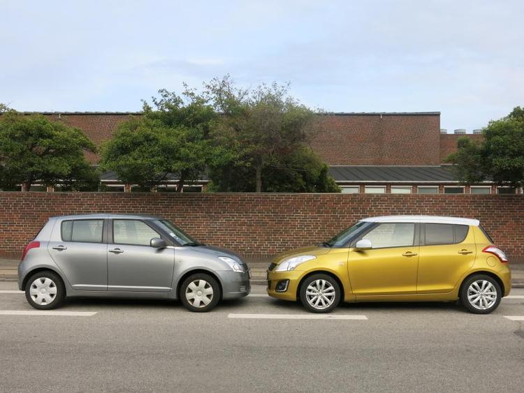 bilmøde. Suzuki Swift fra 2005 (t.v.) stiller op mod 2014-versionen. Den nye byder på meget mere udstyr og bedre økonomi til en pris, der ikke ligger ret meget over 2005-niveauet. 