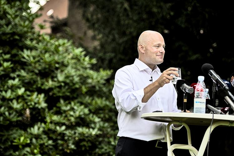 MÆRKESAG. Da Søren Pape Poulsen trådte ind i rollen som ny formand for Det Konservative Folkeparti var det med en mærkesag om nej til tvunge lektiecaféer i folkeskolerne. Men det punkt kan han blive nødt til at vige fra i en regeringsforhandling. 