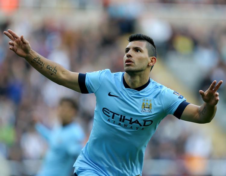 2-0. Sergio Agüero kom ind fra bænken og cementerede sejren. 