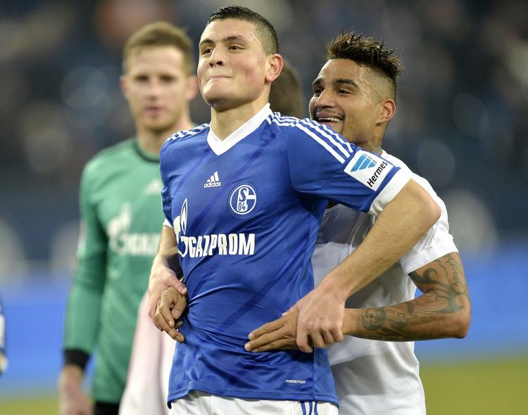 Forsvarer. Kyriakos Papadopoulos har skiftet Schalke ud med Leverkusen, men nu driller knæet. 