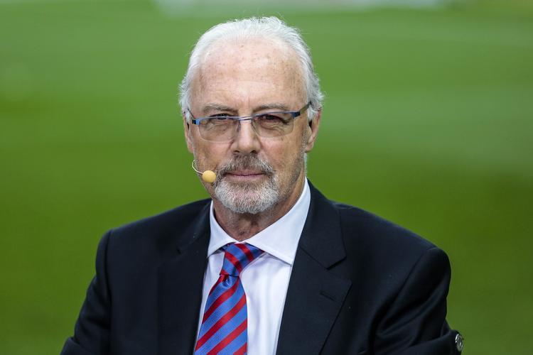 kejseren. Franz Beckenbauer har en helt speciel position i Tyskland efter sin karriere som topspiller og -træner. 