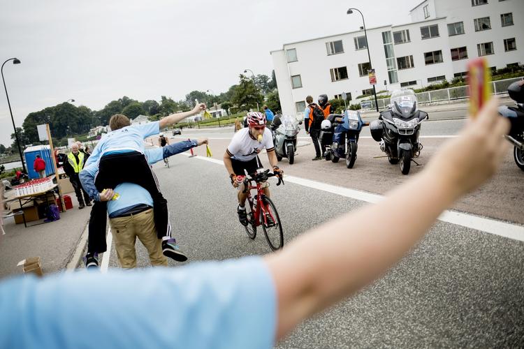 OVERBLIK. Du skal vide præcis, hvor du skal have ekstra drikkedunk, bar eller gel. Tænk hele løbet igennem, siger Torbjørn SIndballe. 