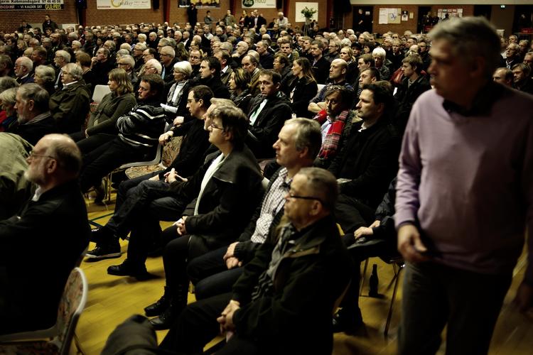 krisebank. Vestjysk Bank har været gennem flere turbulente år. Billedet er fra 2012, hvor aktionærer holder stormøde. 