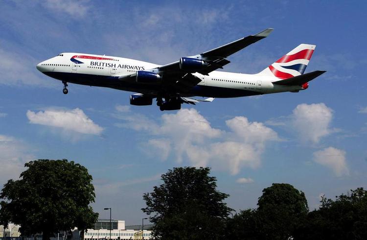 Luksus. Boeing 747-flyet fra British Airways kan rumme fire forskellige klasser. Hvis man vælger premium economy får man markant bedre plads. 