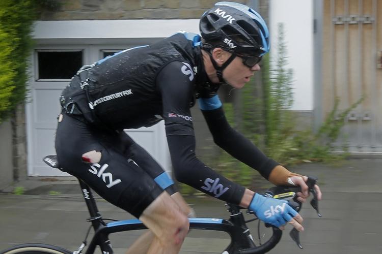 Froome. Den detroniserede Tour-konge Chris Froome skal i Spanien rette op på en sæson, hvor flere  styrt ødelagde muligheden for at genvinde Tour de France. 