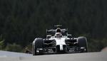 Bagude. McLaren-kørerens hurtigste omgangstid var  1,28 sekunder langsommere end den  bedste tid. 